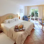 Grand Poltu Quatu Hotel 5*