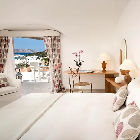 Szálloda Grand Poltu Quatu Porto Cervo