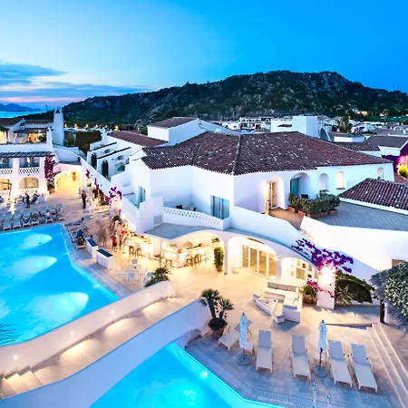 Szálloda Grand Poltu Quatu 5*