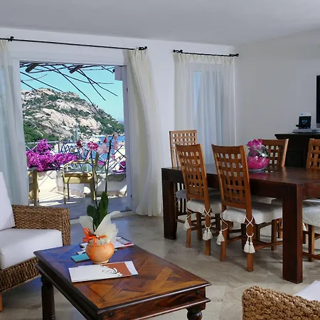 Grand Poltu Quatu Szálloda