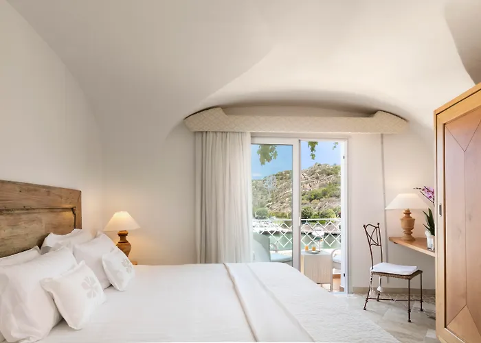 Hotel Grand Poltu Quatu 5*