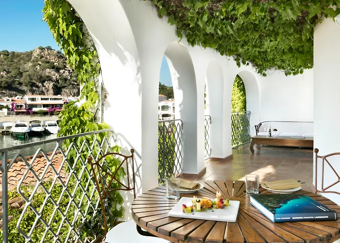 Grand Poltu Quatu Hotel 5*