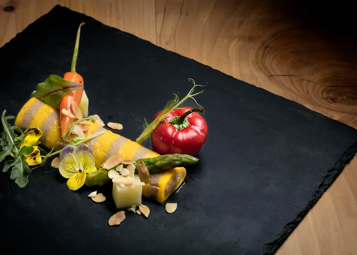 Grand Poltu Quatu Отель